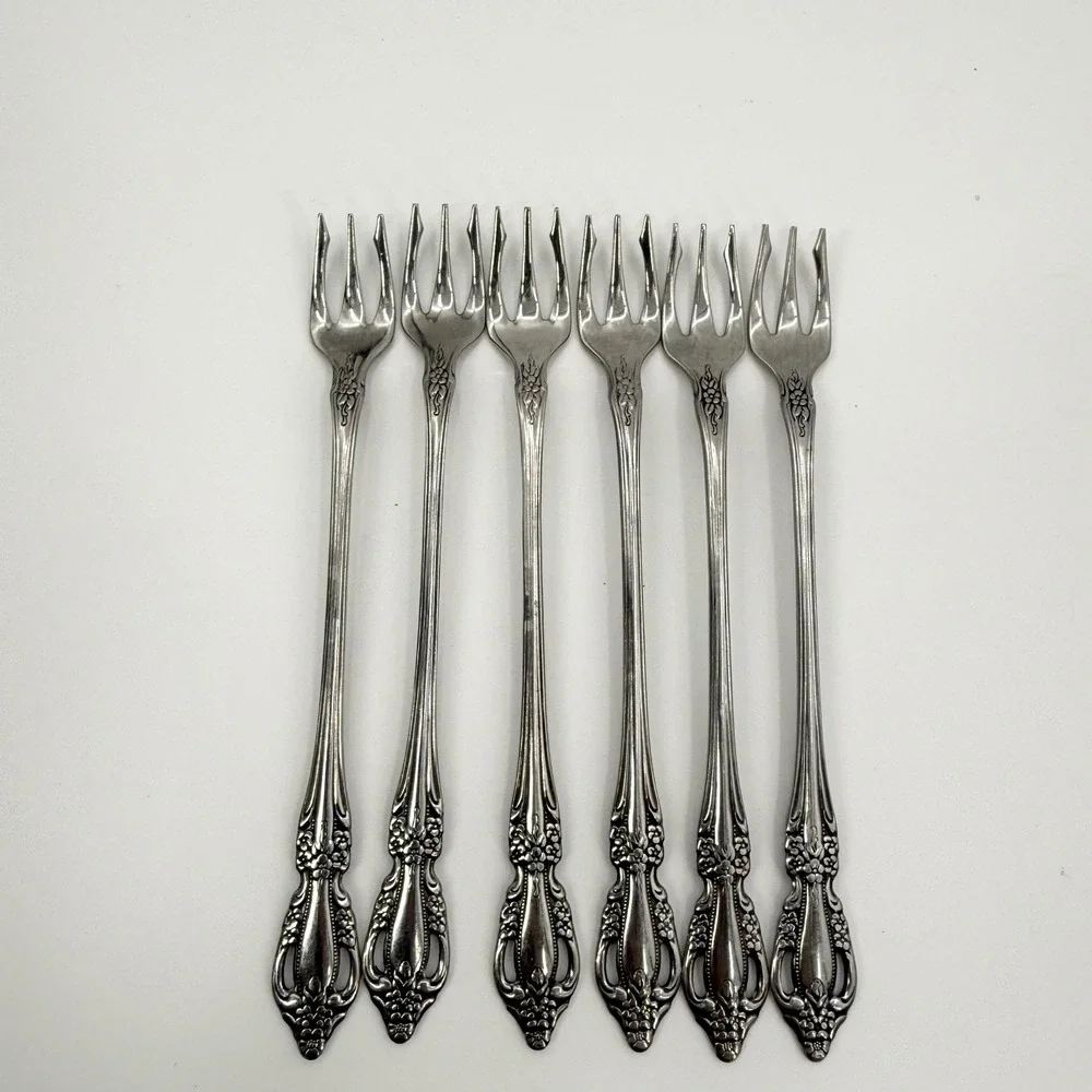 Oneida Distinction Deluxe Raphael Stainless Steel 6 Cocktail Seafood Forks 6